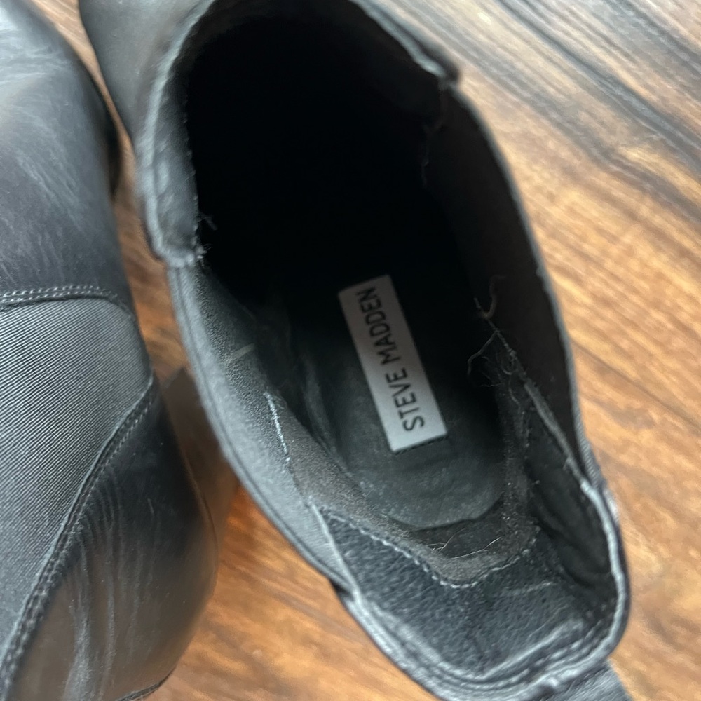 Steve Madden Leather Booties - 9 - Picture 6 of 7